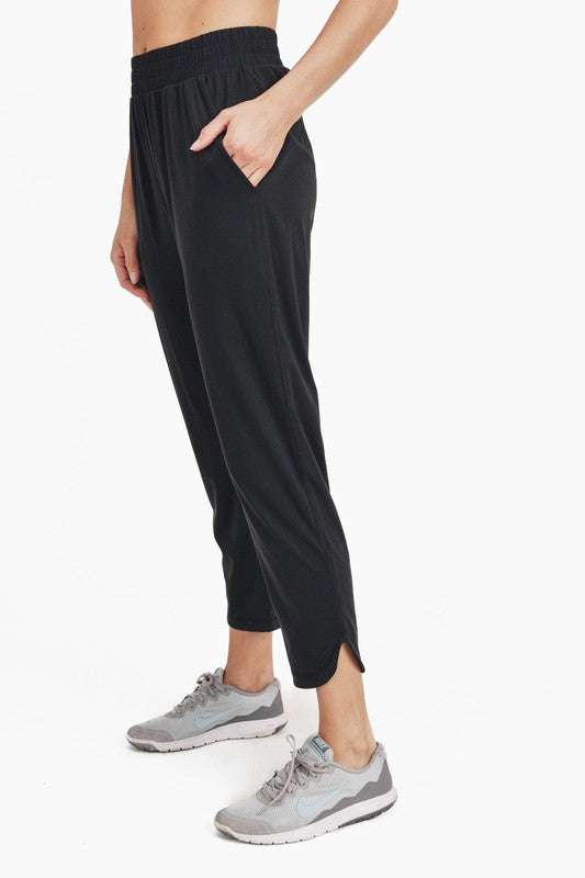 Brynn Joggers Comfort Style Effortless