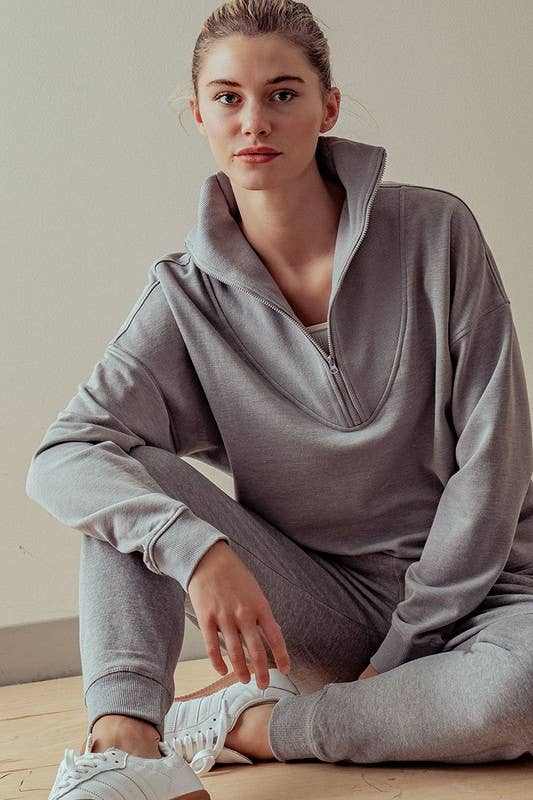 Quarter Zip Pullover Sweatshirt in Gray Comfort Casual Must-have