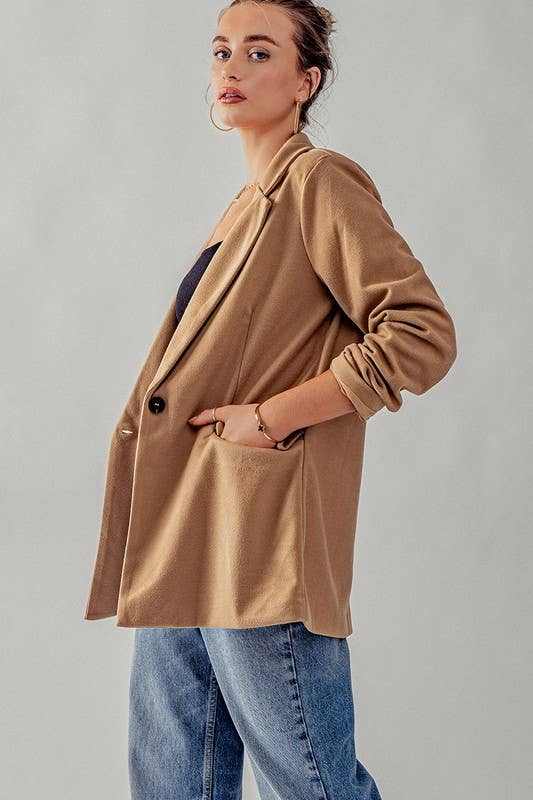 BASIC OVERSIZED EVERYDAY BLAZER: CAMEL / S-2/M-2/L-2 - Jennifer Kay Design