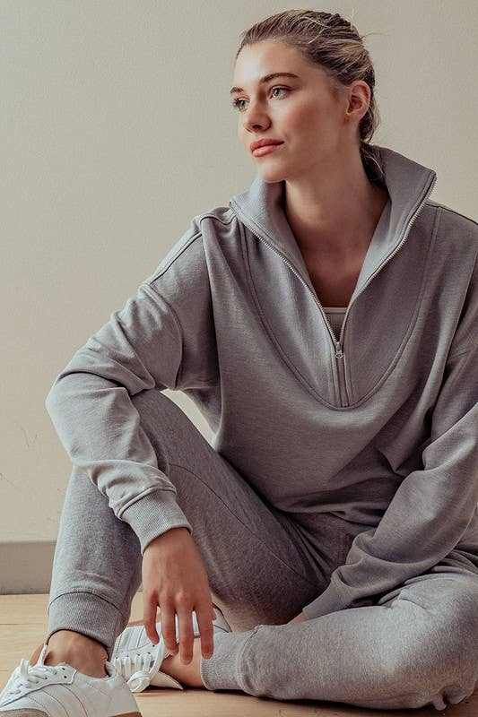Quarter Zip Pullover Sweatshirt in Gray Comfort Casual Must-have